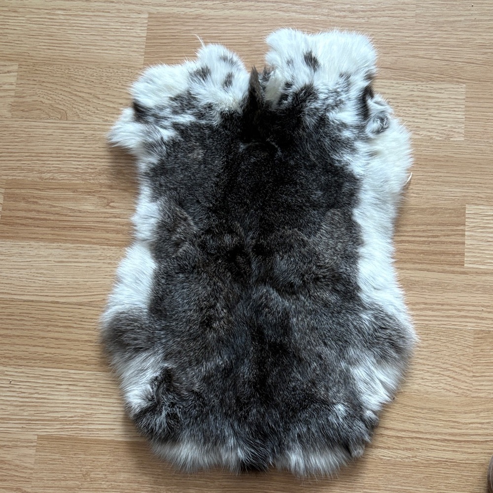 #0160 Charcoal Gray White Rabbit Fur Pelt Craft Supply